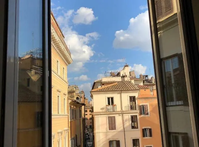 Pantheon Luxury Рим