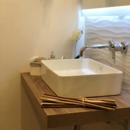 Pantheon Luxury Апартаменты