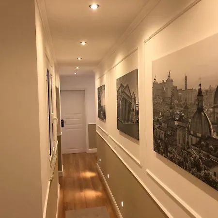 Apartment Pantheon Luxury