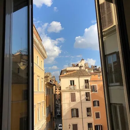 Pantheon Luxury Rzym