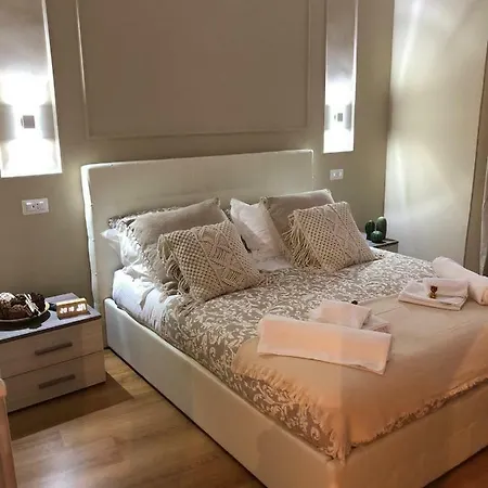 Apartment Pantheon Luxury